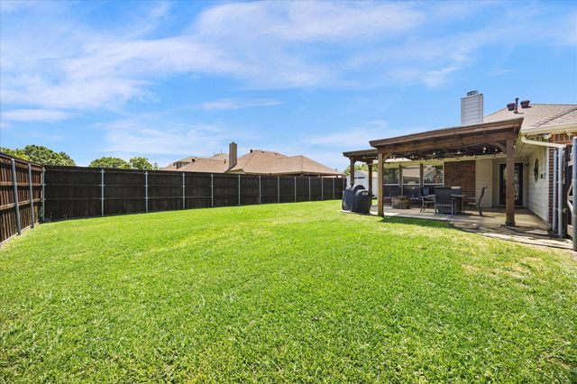2440 Fieldcrest Drive, Rockwall, TX 75032