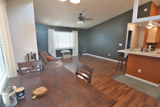5247 AUTUMN PL, Rapid City, SD 57702