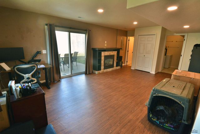5247 AUTUMN PL, Rapid City, SD 57702
