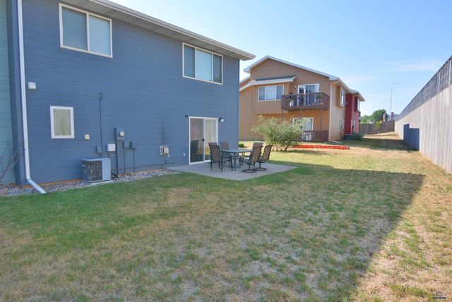 5247 AUTUMN PL, Rapid City, SD 57702