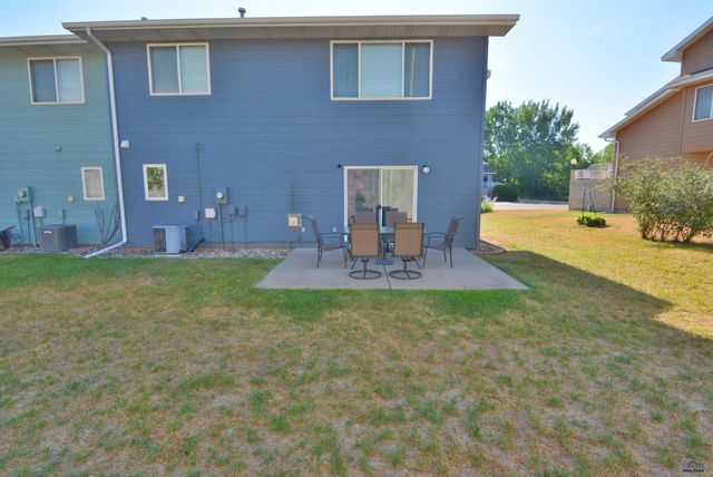 5247 AUTUMN PL, Rapid City, SD 57702