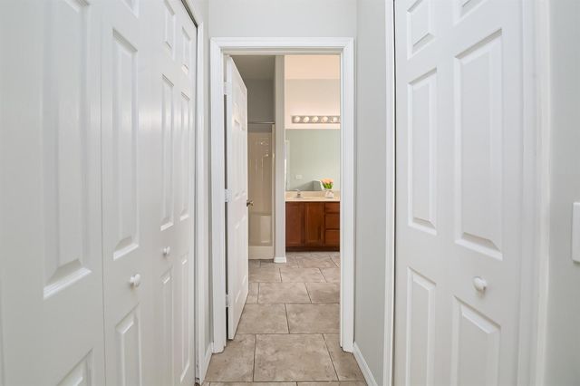 232 SW Aldoro Place, Port St. Lucie, FL 34953