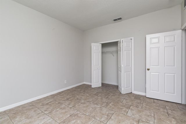 232 SW Aldoro Place, Port St. Lucie, FL 34953