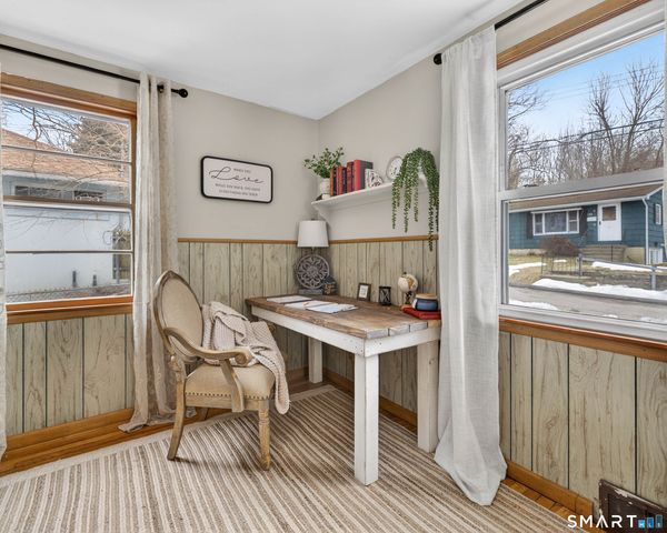 111 Whipple Avenue, Norwich, CT 06360