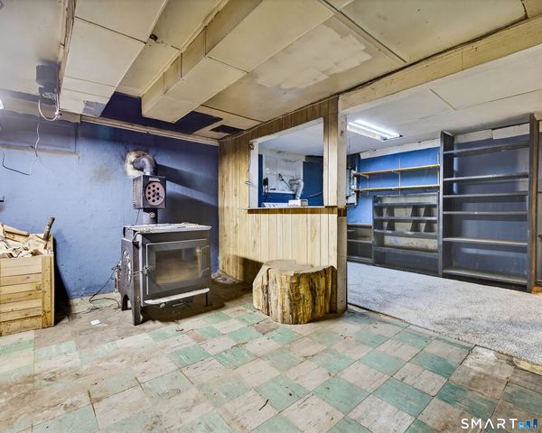 111 Whipple Avenue, Norwich, CT 06360