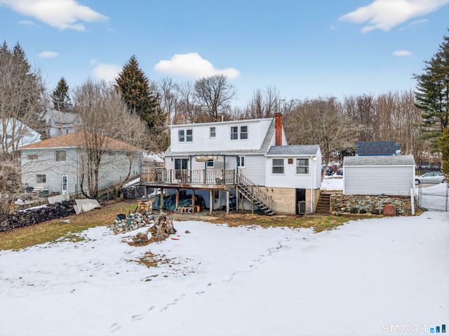 111 Whipple Avenue, Norwich, CT 06360