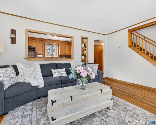 111 Whipple Avenue, Norwich, CT 06360