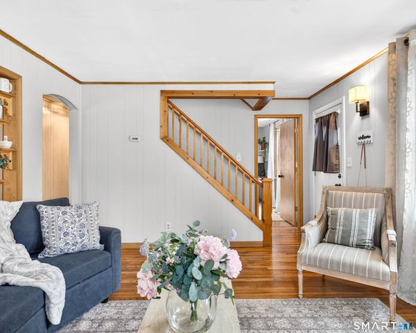 111 Whipple Avenue, Norwich, CT 06360