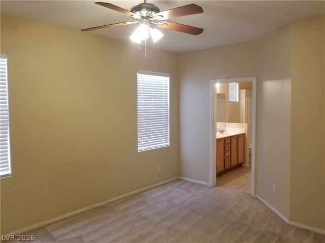 9524 Cabot Falls Avenue, Las Vegas, NV 89149