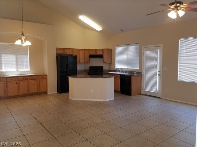 9524 Cabot Falls Avenue, Las Vegas, NV 89149