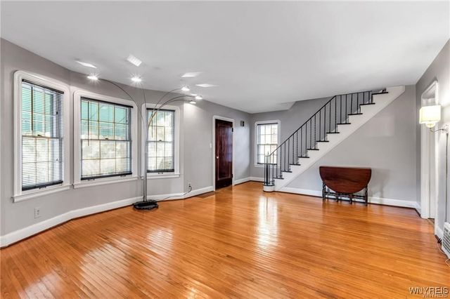 23 Pine Ridge Terrace, Cheektowaga, NY 14225