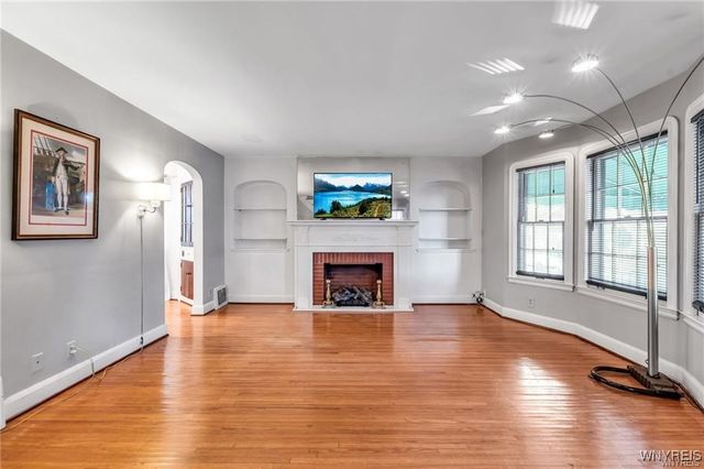 23 Pine Ridge Terrace, Cheektowaga, NY 14225