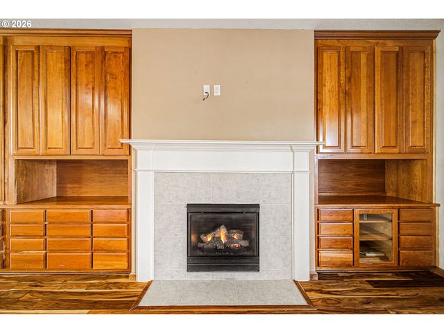 4941 STAGECOACH Rd, Eugene, OR 97402