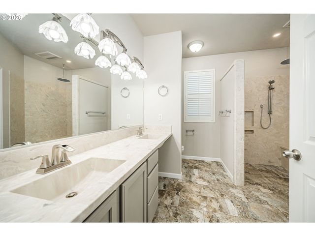 4941 STAGECOACH Rd, Eugene, OR 97402