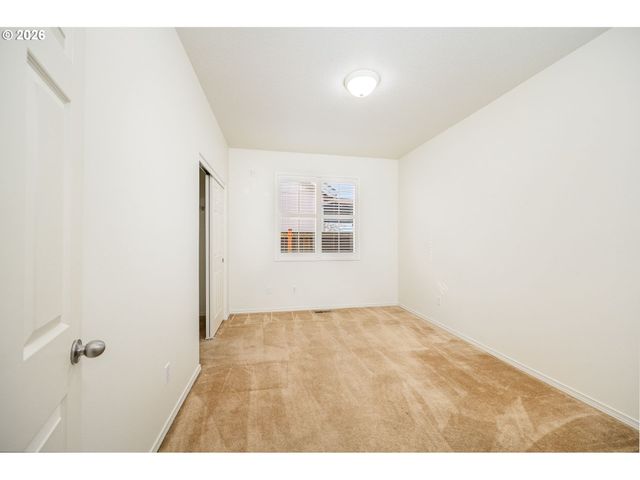 4941 STAGECOACH Rd, Eugene, OR 97402