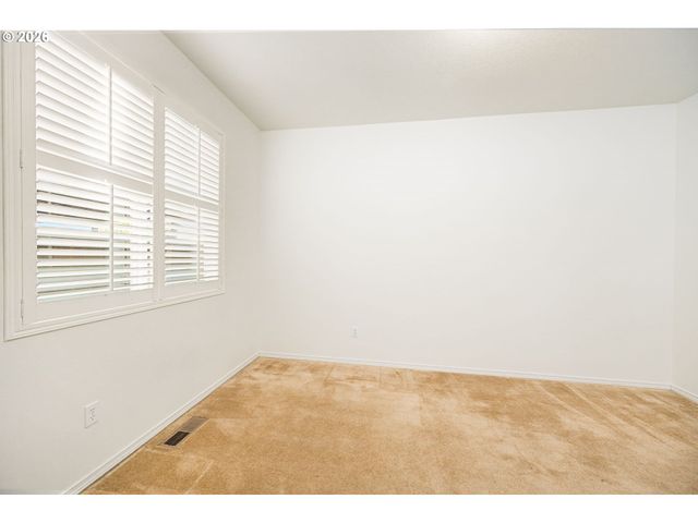 4941 STAGECOACH Rd, Eugene, OR 97402