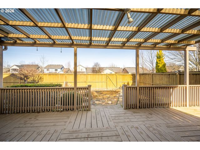 4941 STAGECOACH Rd, Eugene, OR 97402