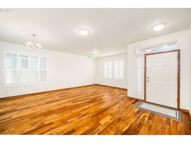 4941 STAGECOACH Rd, Eugene, OR 97402