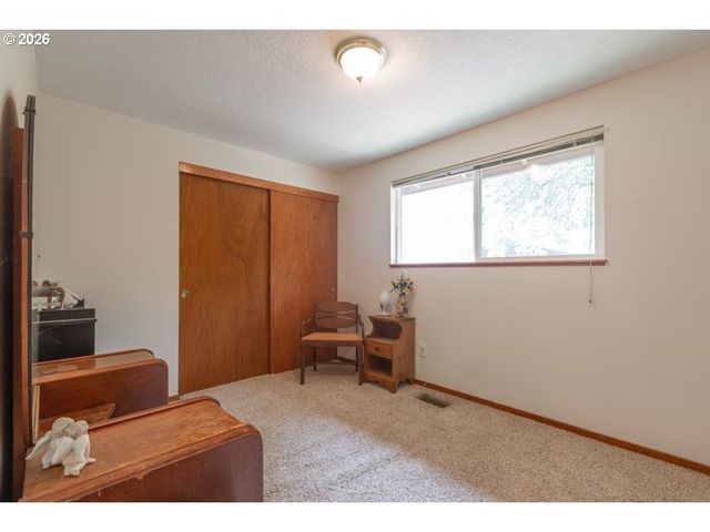 3021 Se 129TH Ave, Portland, OR 97236