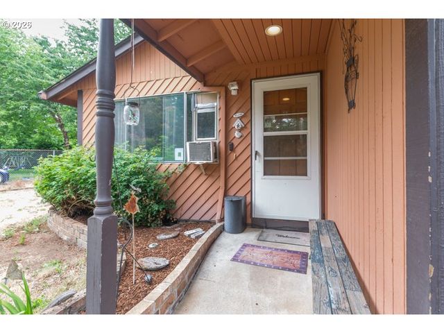 3021 Se 129TH Ave, Portland, OR 97236