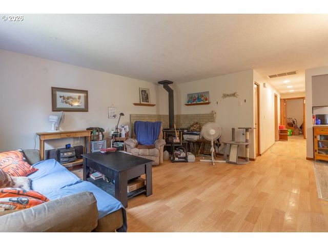3021 Se 129TH Ave, Portland, OR 97236