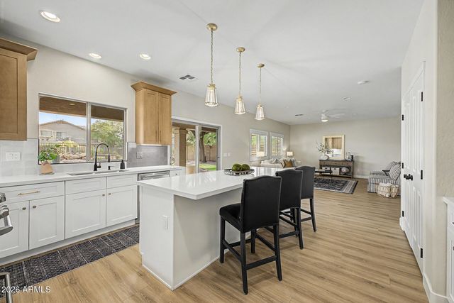 3015 E PACKARD Drive, Gilbert, AZ 85298