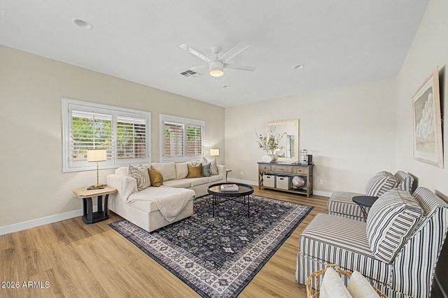 3015 E PACKARD Drive, Gilbert, AZ 85298