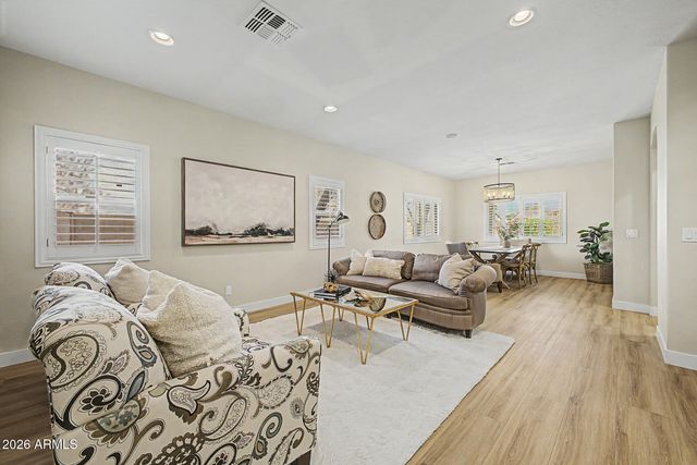 3015 E PACKARD Drive, Gilbert, AZ 85298