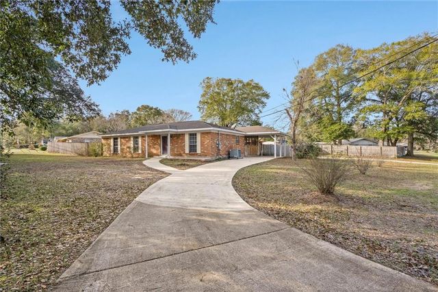 4516 Champlain Avenue, Mobile, AL 36619