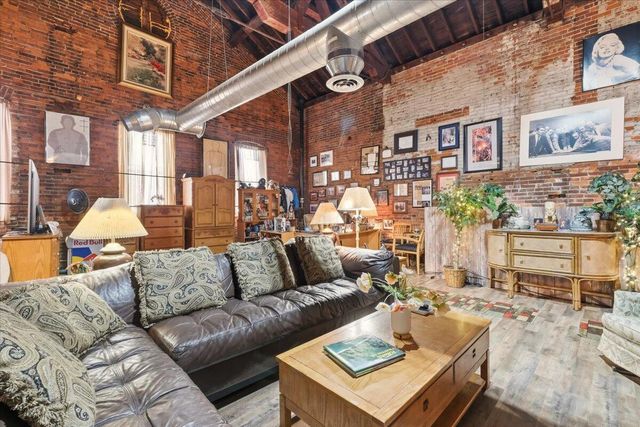 409 W Gambier Street, Mount Vernon, OH 43050