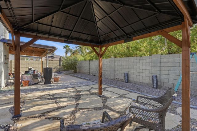 15633 N 63RD Street, Scottsdale, AZ 85254
