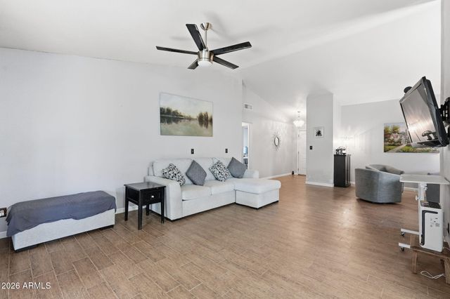15633 N 63RD Street, Scottsdale, AZ 85254