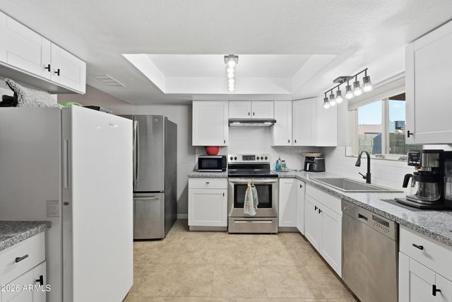 15633 N 63RD Street, Scottsdale, AZ 85254