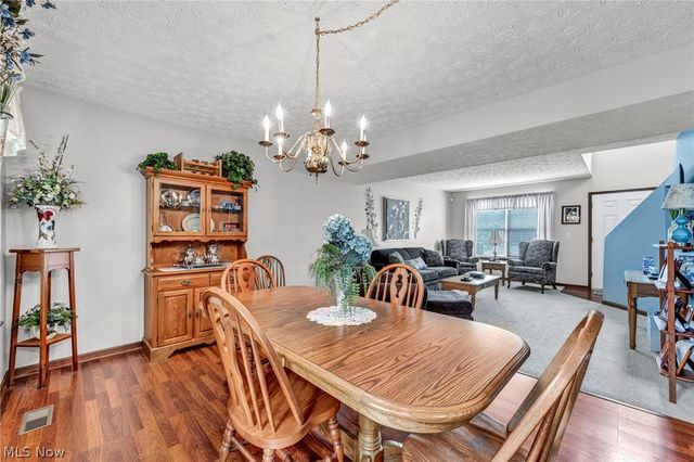 6472 Monroe Lane, North Ridgeville, OH 44039