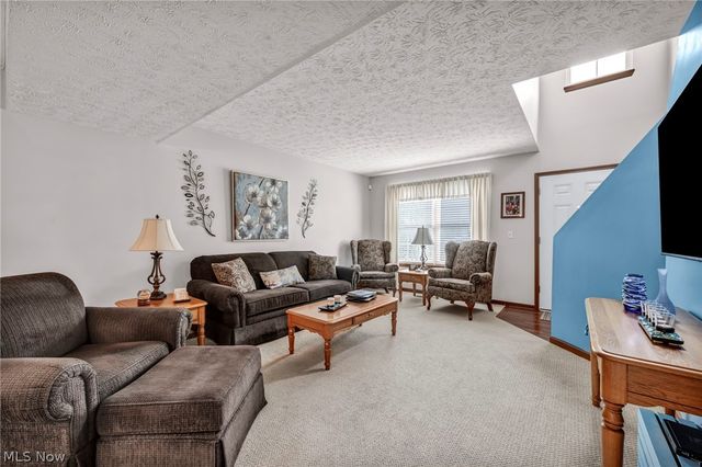 6472 Monroe Lane, North Ridgeville, OH 44039