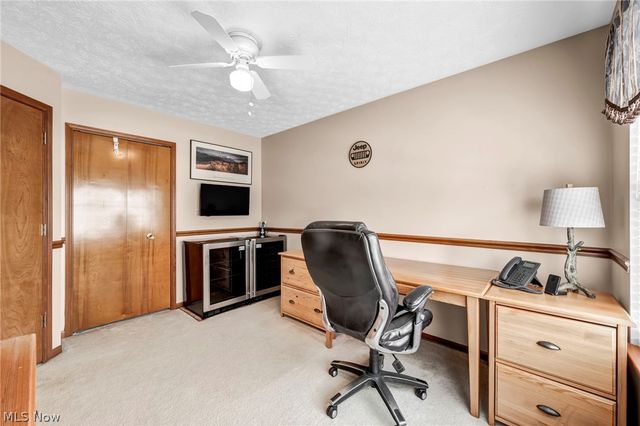 6472 Monroe Lane, North Ridgeville, OH 44039
