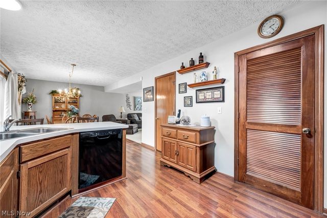 6472 Monroe Lane, North Ridgeville, OH 44039
