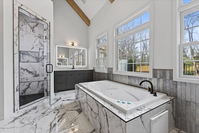 1115 Wilson Pike, Brentwood, TN 37027