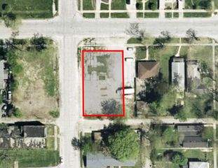 50 W 150th Street, Harvey, IL 60426