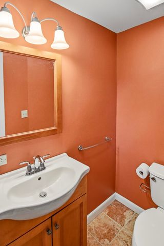 15 Lincoln Street, Pelham, NH 03076