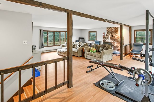 15 Lincoln Street, Pelham, NH 03076
