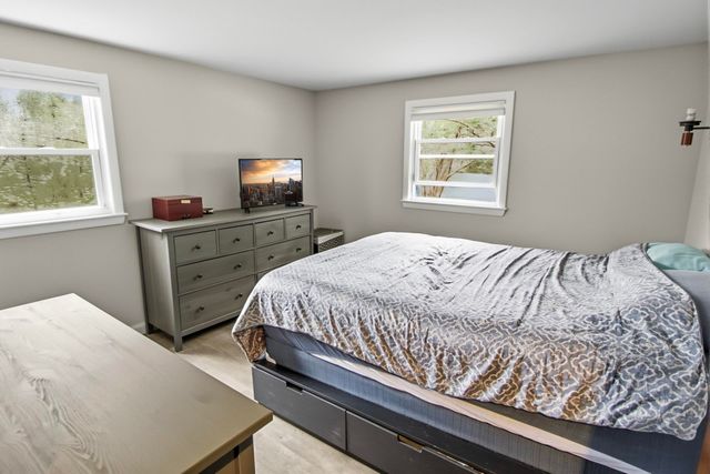 15 Lincoln Street, Pelham, NH 03076