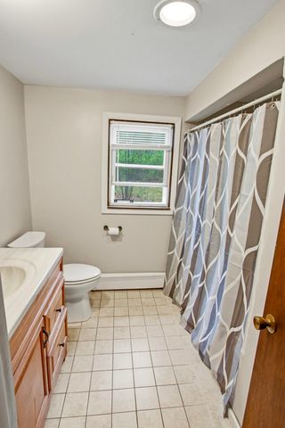 15 Lincoln Street, Pelham, NH 03076