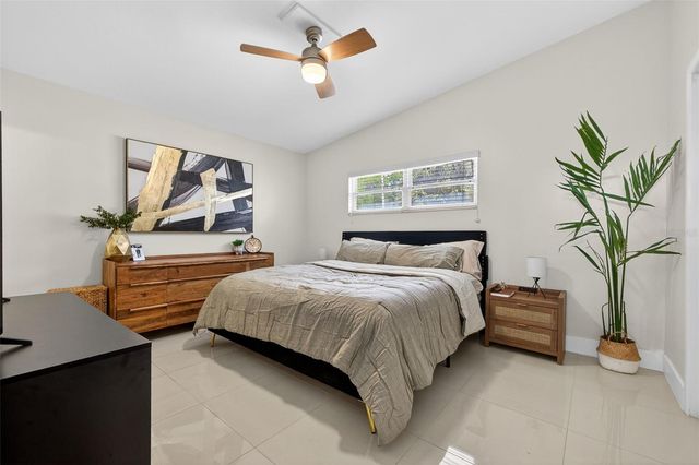 4905 N MENDENHALL DRIVE, Tampa, FL 33603