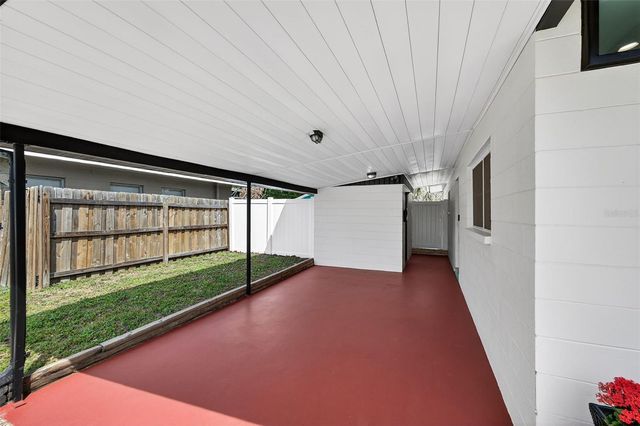 4905 N MENDENHALL DRIVE, Tampa, FL 33603