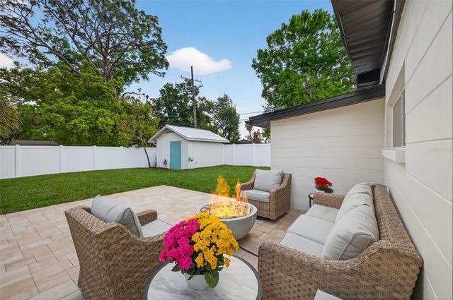 4905 N MENDENHALL DRIVE, Tampa, FL 33603