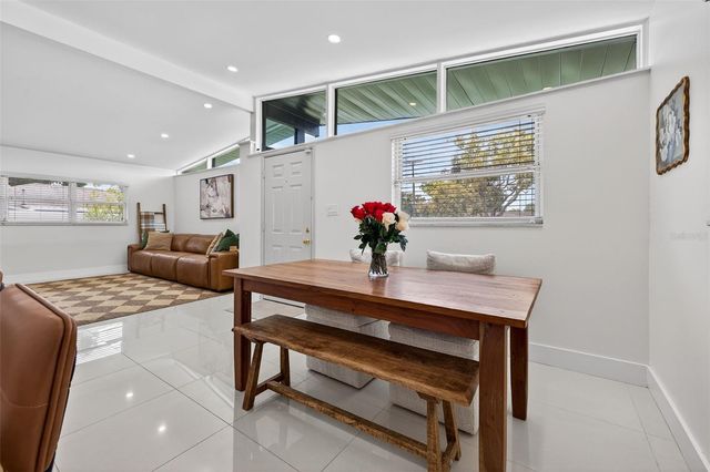 4905 N MENDENHALL DRIVE, Tampa, FL 33603