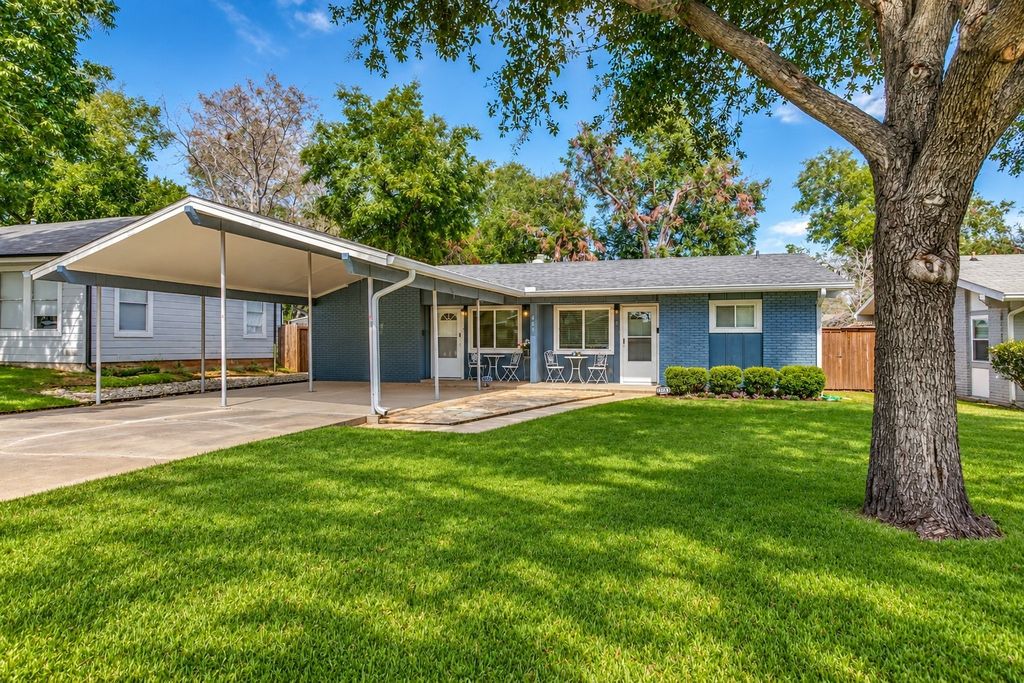 403 E Franklin Street A, Grapevine, TX 76051 — exterior