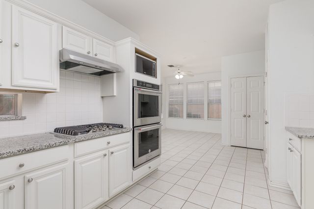 14617 Woodshadow Lane, Addison, TX 75001