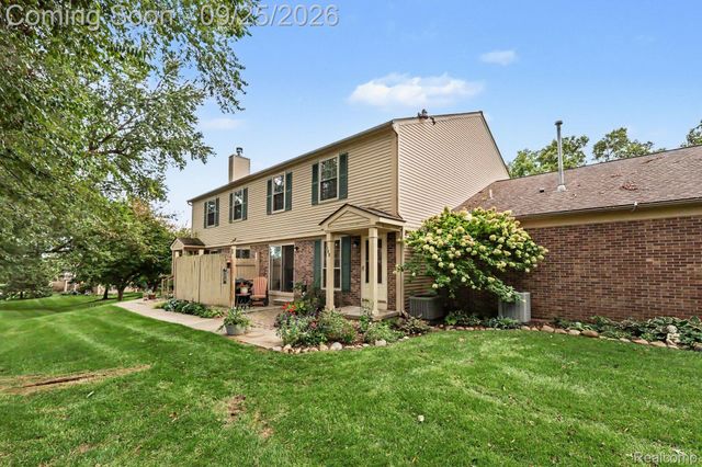 3388 Gingell Drive, Orion Charter Township, MI 48359